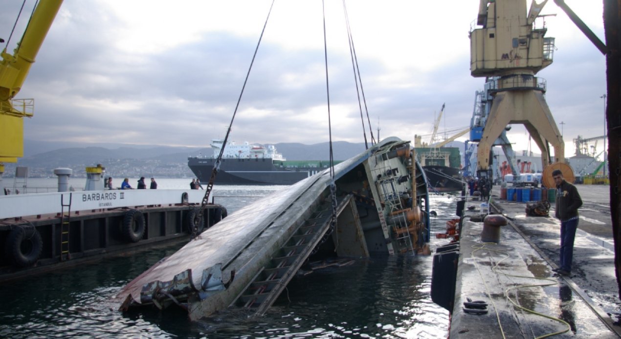 MV Dimitrios P Kuru Yük Gemisinin Enkazının Kaldırılması